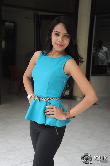 Khenisha-Chandran-at-Jagannatakam-Movie-Date-Press-Meet